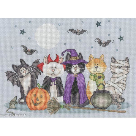 Bothy Threads, kit Fiendish Felines (BOXKTB19)