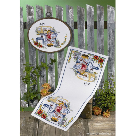 Permin, chemin de table amoureux sur un banc (PE63-9690)