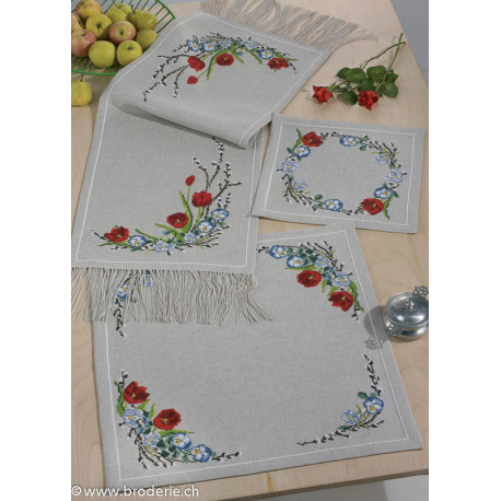 Permin, kit chemin de table coquelicots et pensées (PE75-2856)