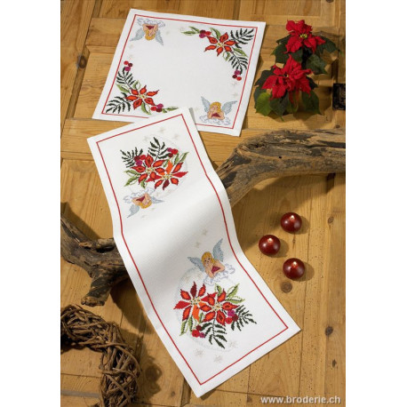 Permin, kit chemin de table étoiles de Noël et angelots (PE63-0672)